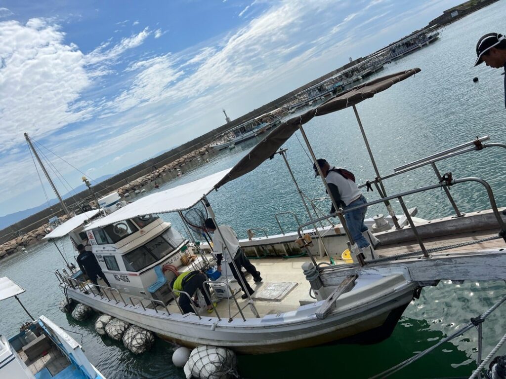 阪本丸（明石市江井ヶ島漁港）タチウオジギング　2023年9月25日